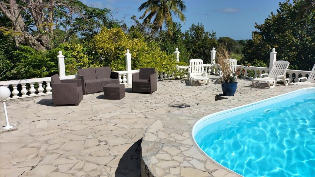Villa Domaine Des Tourterelles Capesterre Exterior foto